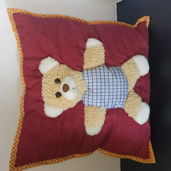 Cracker Barrel Baby Vintage 3D Teddy Bear Pillow cover,includes insert. - Picture 1 of 4